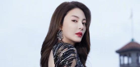 娱乐圈爆料丁程鑫,娱乐圈爆料背后的真相与成长